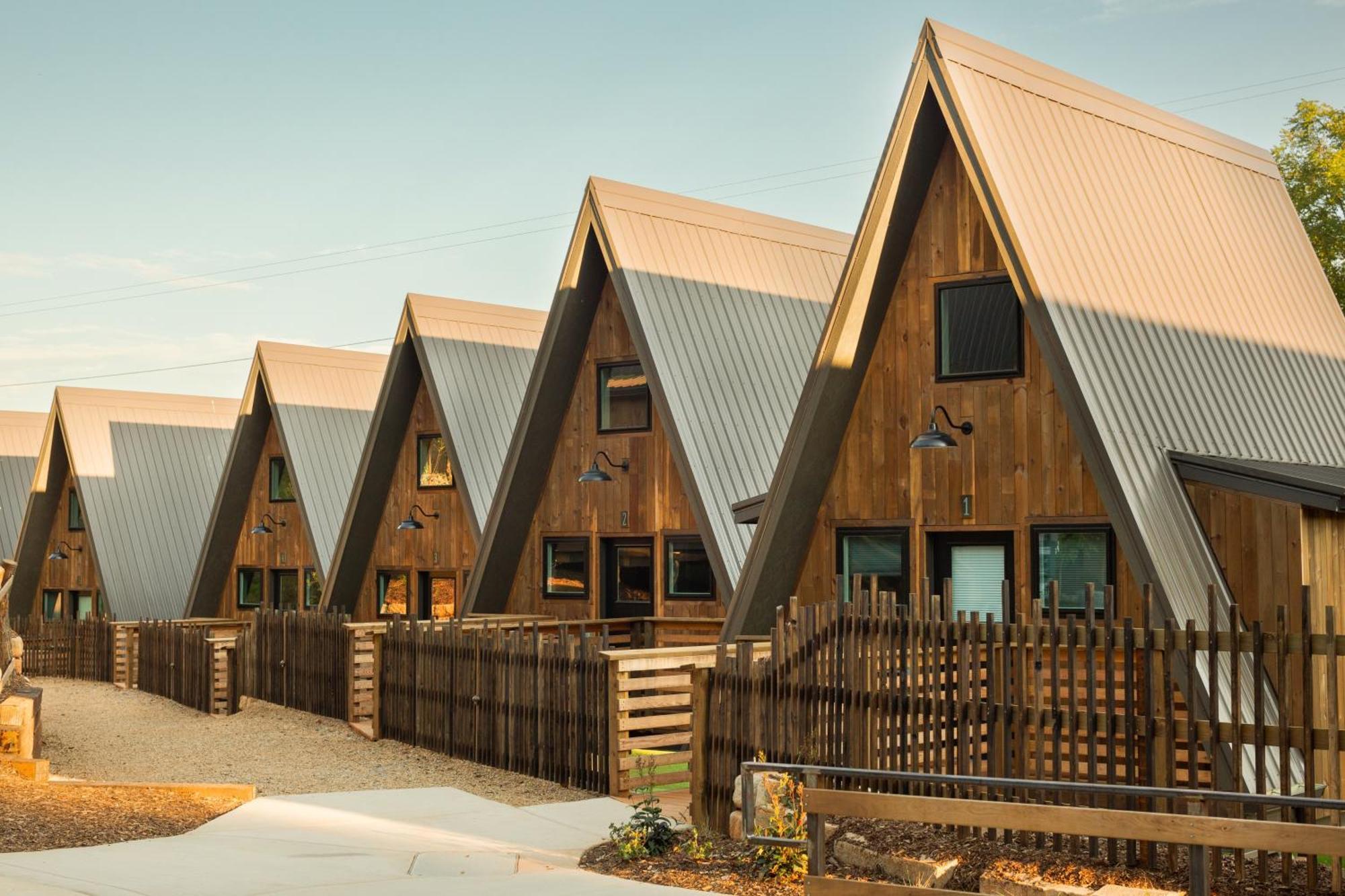 Wrong Way River Lodge & Cabins Asheville Exteriör bild