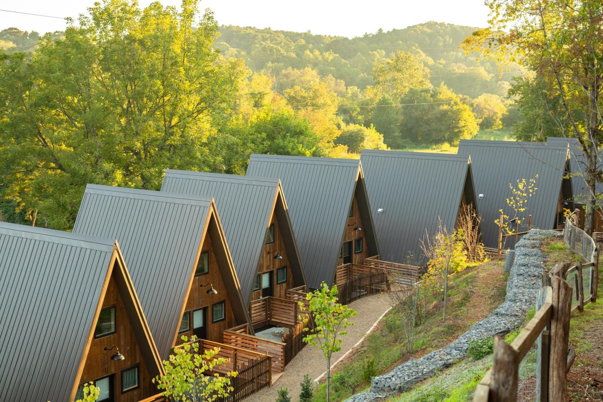 Wrong Way River Lodge & Cabins Asheville Exteriör bild